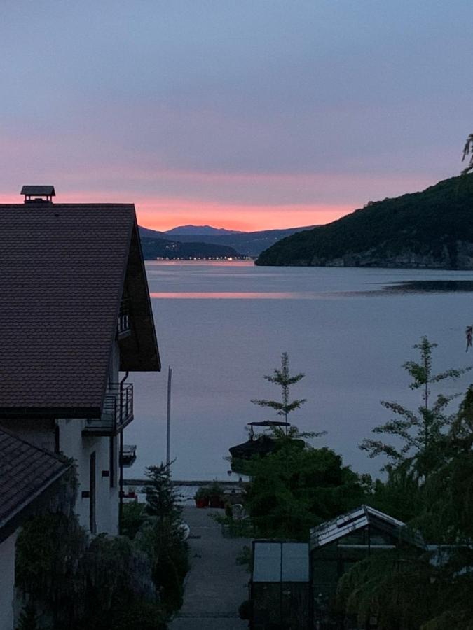 Top Floor Duplex With Private Beach Duingt Extérieur photo